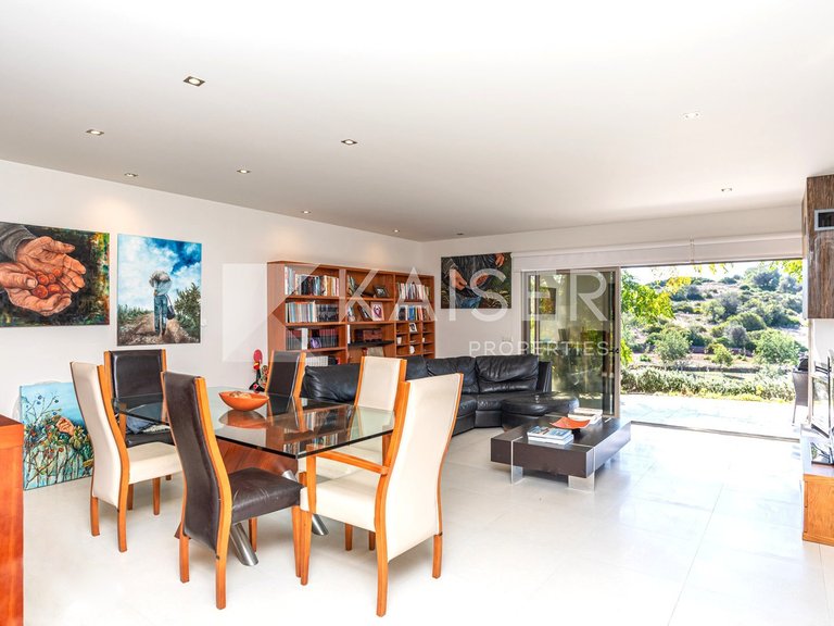 Villa for Sale in Albufeira, Albufeira 4