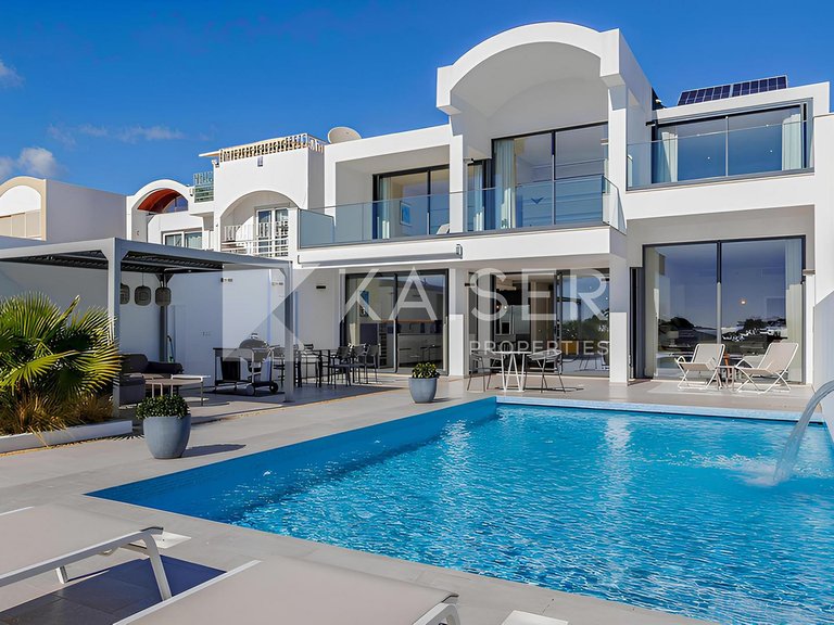 Villa for Sale in Albufeira, Albufeira 1