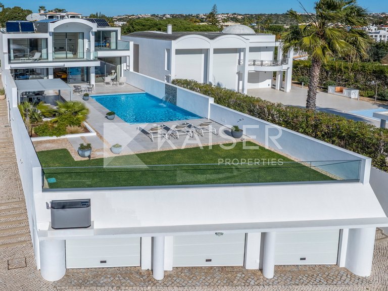 Villa for Sale in Albufeira, Albufeira 8