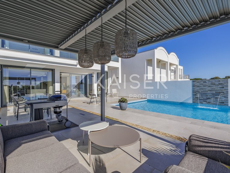 Villa for Sale in Albufeira, Albufeira 10