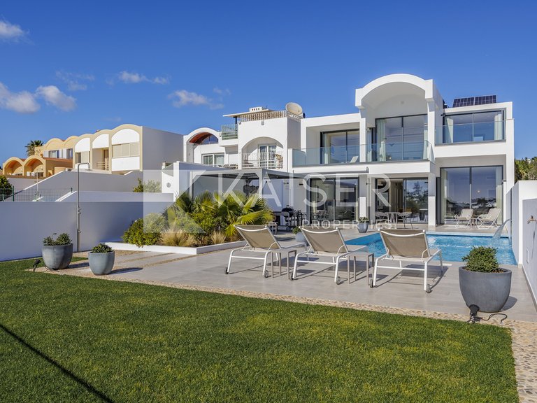 Villa for Sale in Albufeira, Albufeira 41