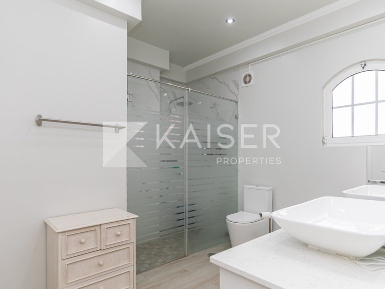 Villa for Sale in Albufeira, Albufeira 17