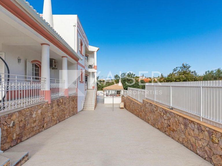 Villa for Sale in Albufeira, Albufeira 26