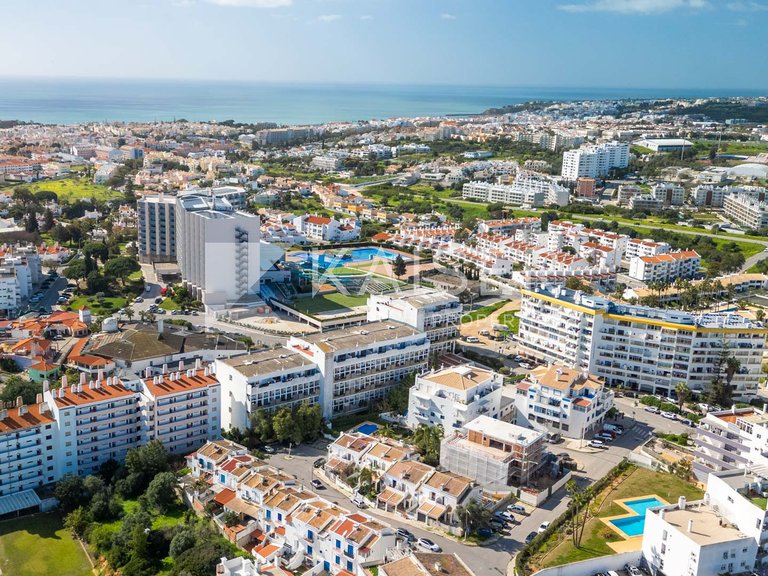 Town House for Sale in Albufeira, Albufeira 2