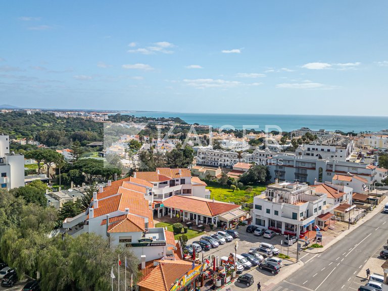 Commercial for Sale in Albufeira, Albufeira 2