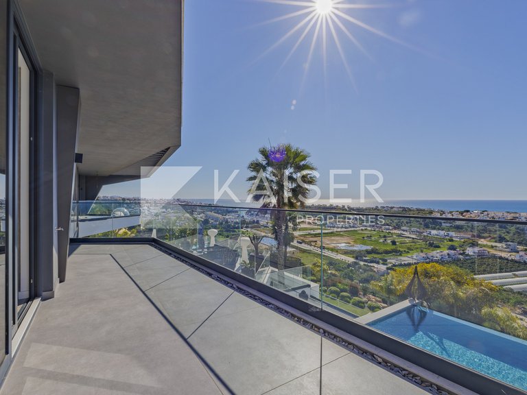 Villa for Sale in Albufeira, Albufeira 41
