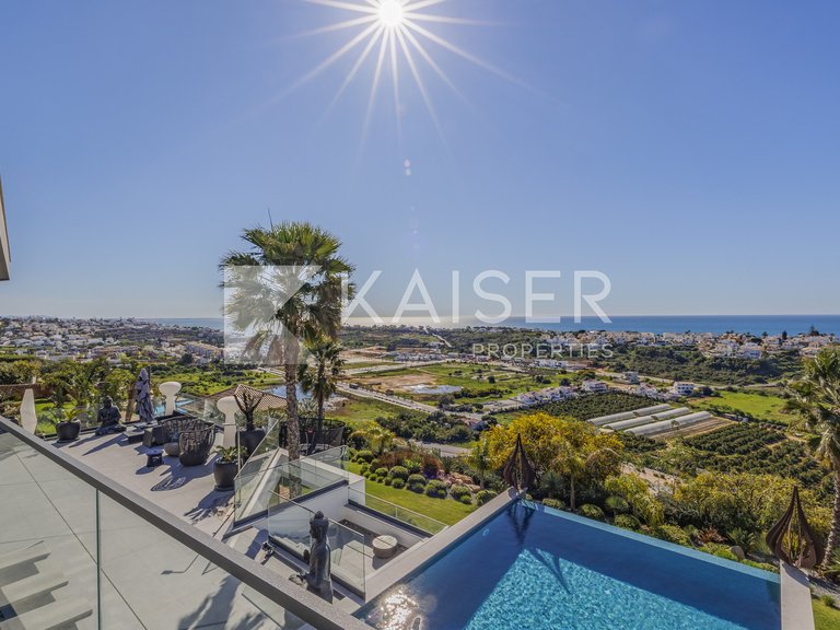 Villa for Sale in Albufeira, Albufeira 4