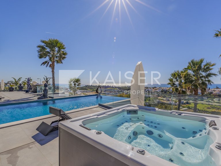 Villa for Sale in Albufeira, Albufeira 12