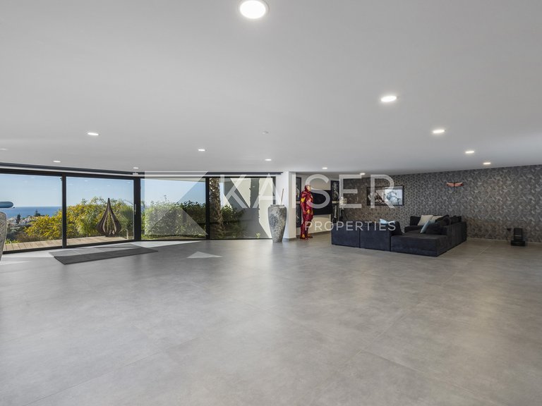 Villa for Sale in Albufeira, Albufeira 35