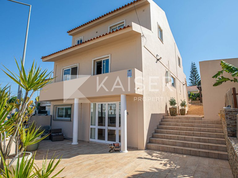 Town House for Sale in Albufeira, Albufeira 1