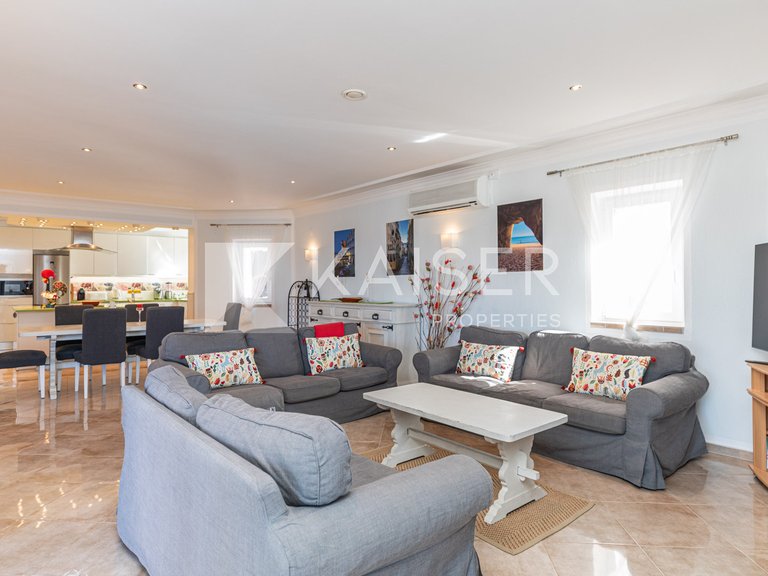 Villa for Sale in Albufeira, Albufeira 8