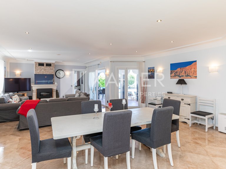 Villa for Sale in Albufeira, Albufeira 9