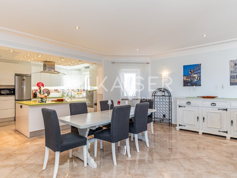 Villa for Sale in Albufeira, Albufeira 10