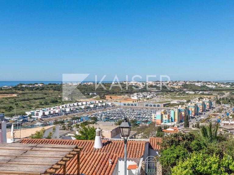Villa for Sale in Albufeira, Albufeira 30