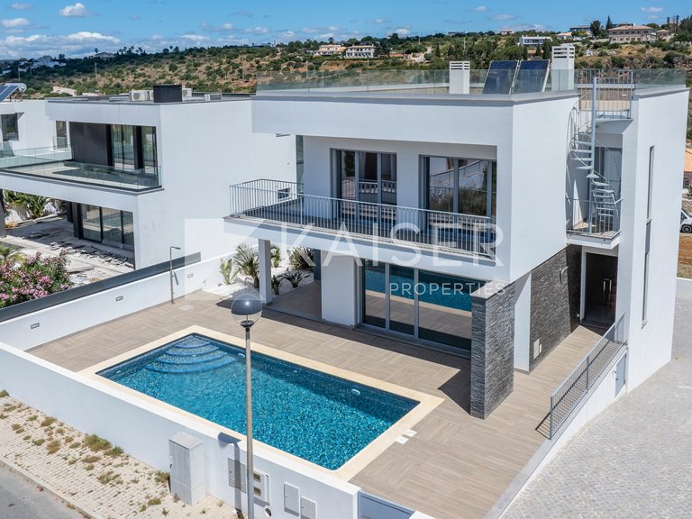 Villa for Sale in Albufeira, Albufeira 7