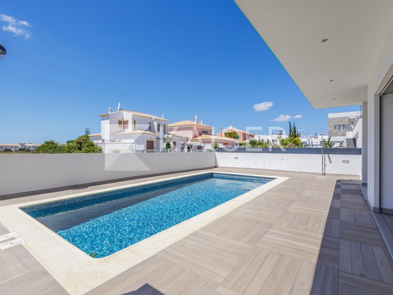 Villa for Sale in Albufeira, Albufeira 26