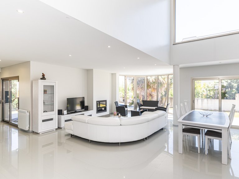 Villa for Sale in Albufeira, Albufeira 2