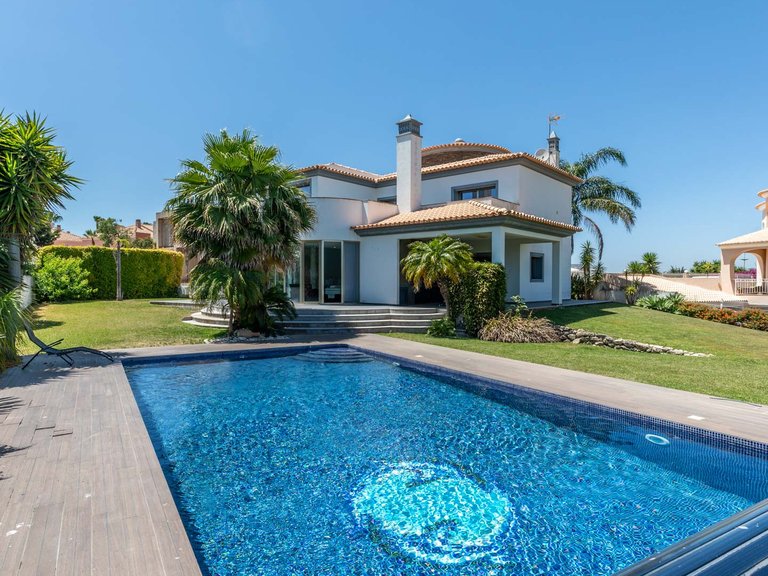 Villa for Sale in Albufeira, Albufeira 32