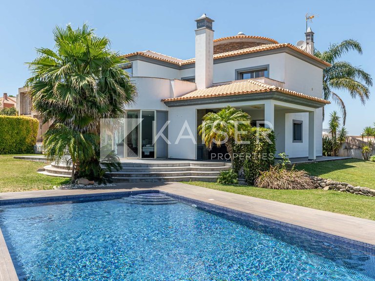 Villa for Sale in Albufeira, Albufeira 1