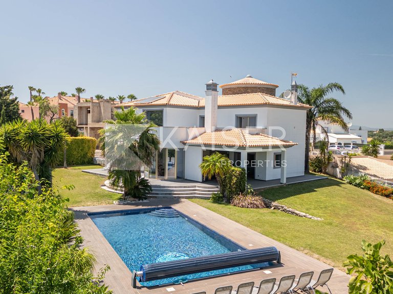 Villa for Sale in Albufeira, Albufeira 7