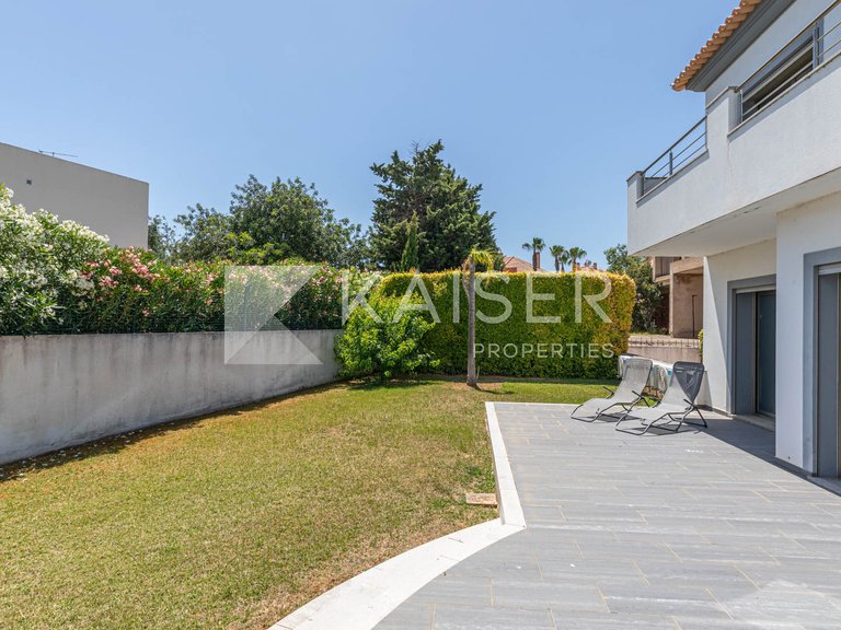 Villa for Sale in Albufeira, Albufeira 12