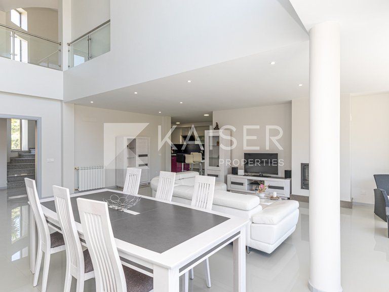 Villa for Sale in Albufeira, Albufeira 14