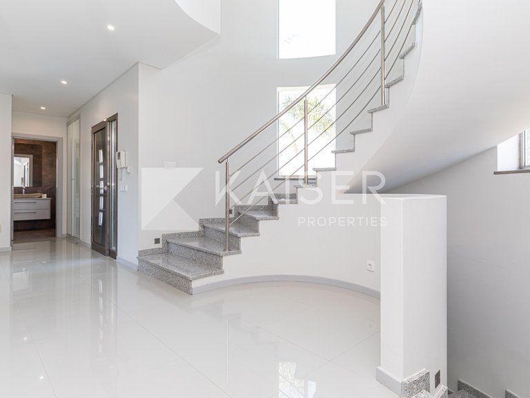 Villa for Sale in Albufeira, Albufeira 17