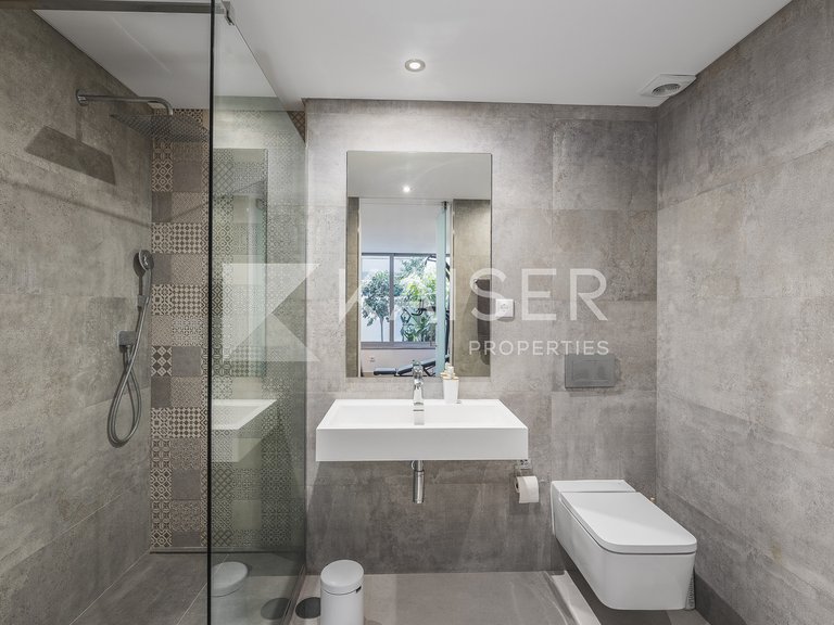 Villa for Sale in Albufeira, Albufeira 30