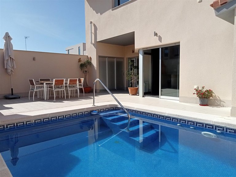 Villa for Sale in San Pedro Del Pinatar, Murcia 28