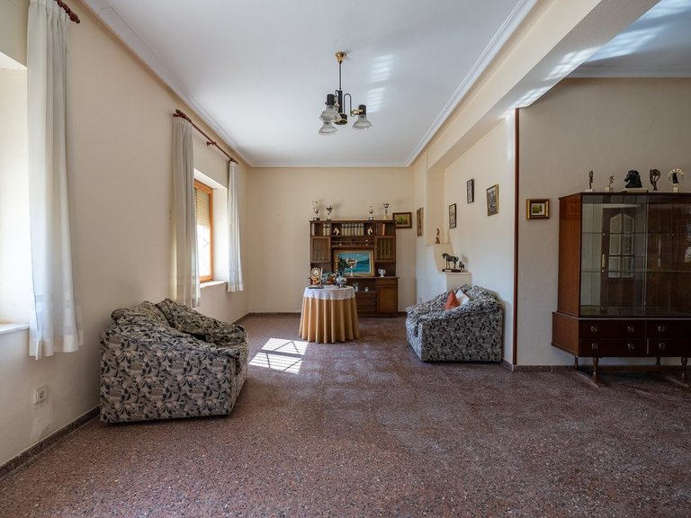 Villa for Sale in Monovar, Alicante 8