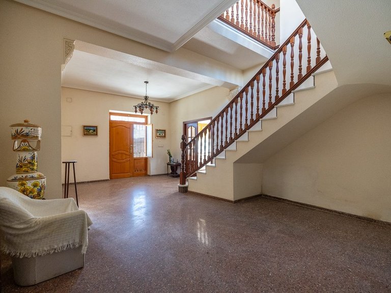 Villa for Sale in Monovar, Alicante 18