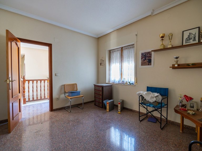Villa for Sale in Monovar, Alicante 36