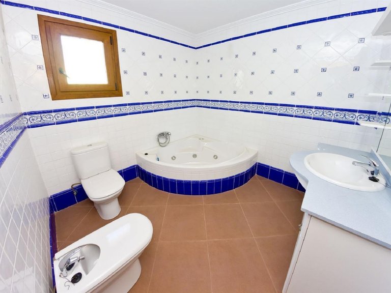 Villa for Sale in Torrevieja, Alicante 8