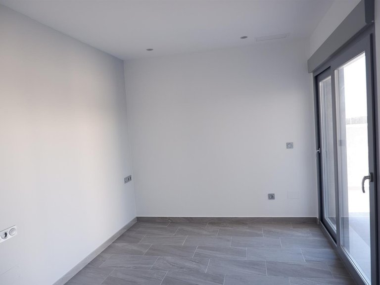 Villa for Sale in Benijofar, Alicante 5