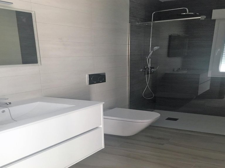 Villa for Sale in Benijofar, Alicante 4