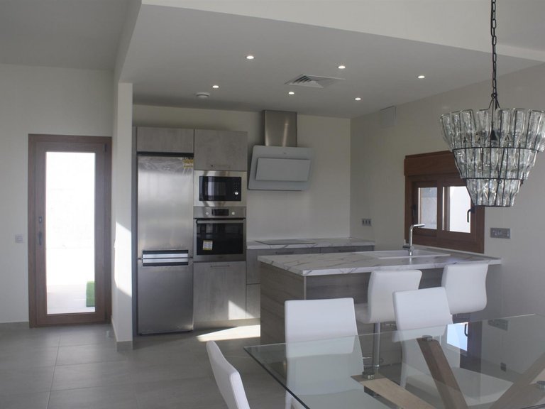 Villa for Sale in Torrevieja, Alicante 2