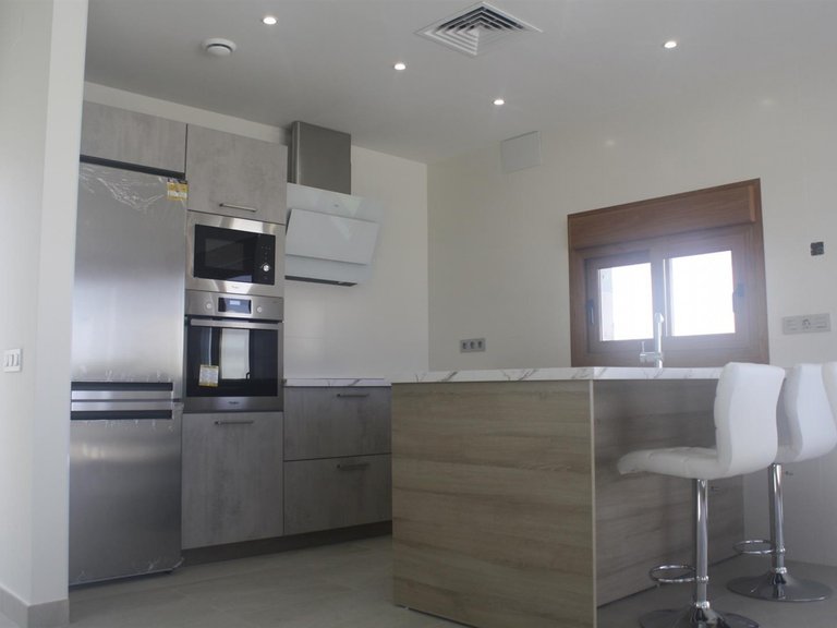 Villa for Sale in Torrevieja, Alicante 3