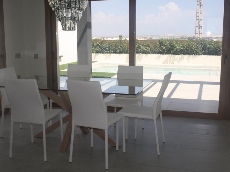 Villa for Sale in Torrevieja, Alicante 7