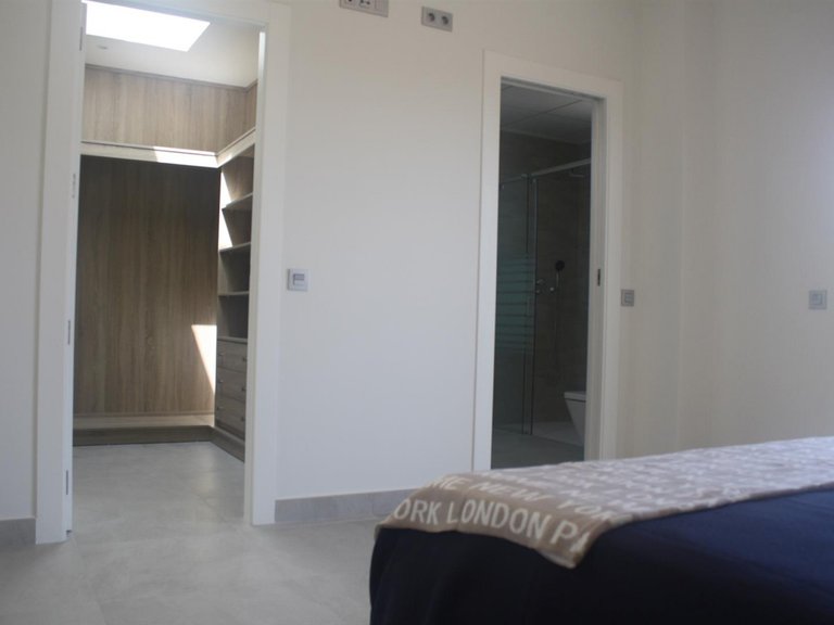 Villa for Sale in Torrevieja, Alicante 10