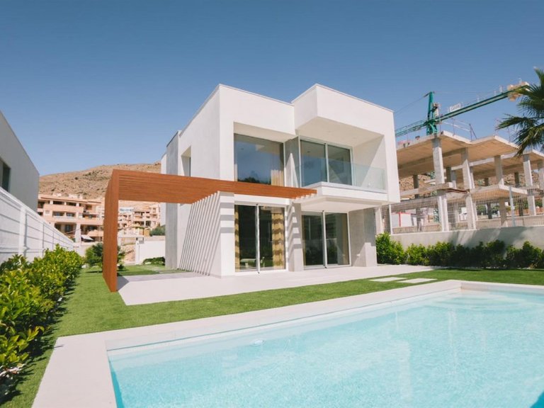 Villa for Sale in Finestrat, Alicante 1