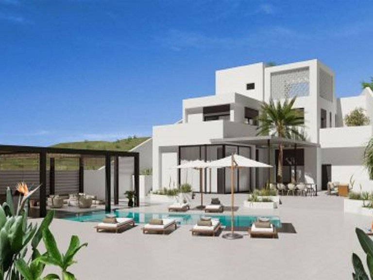 Villa for Sale in La Marina, Alicante 1