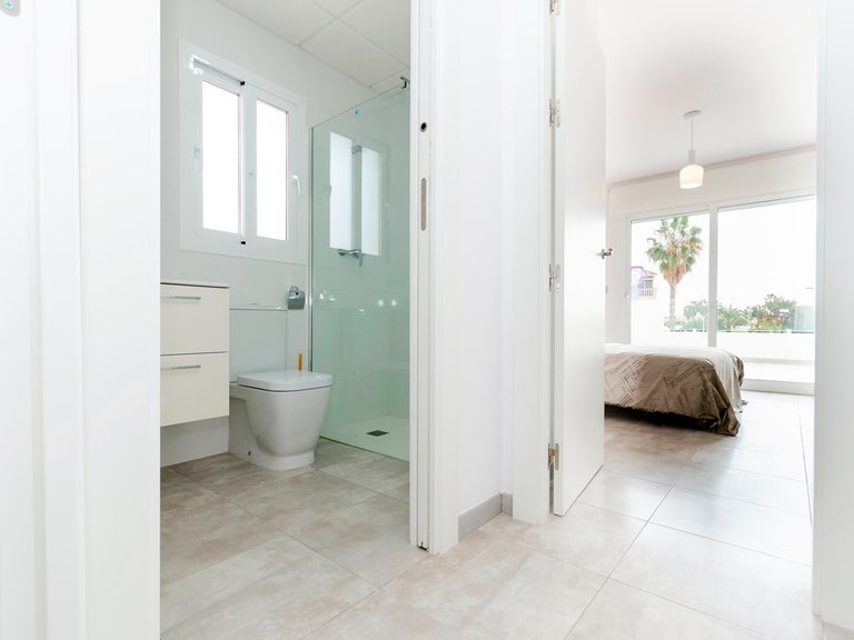 Villa for Sale in Torrevieja, Alicante 8