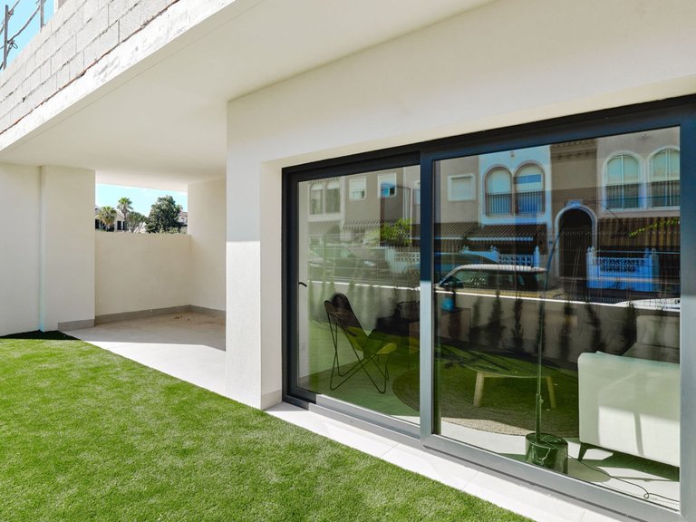 Apartment for Sale in Torrevieja, Alicante 39