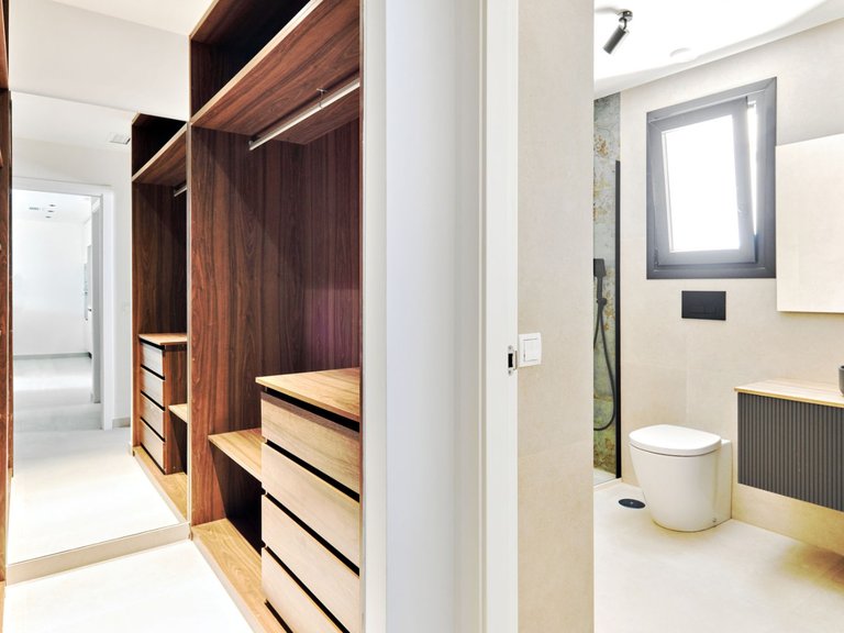 Apartment for Sale in Torrevieja, Alicante 32