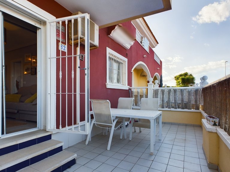 Apartment for Sale in Los Alcázares, Murcia 2