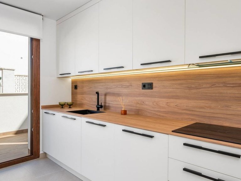 Apartment for Sale in Torrevieja, Alicante 11