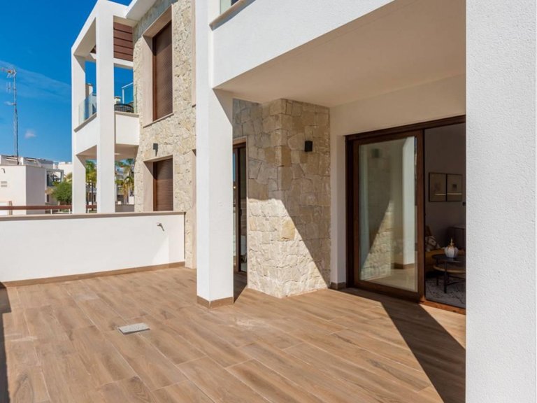 Apartment for Sale in Torrevieja, Alicante 22