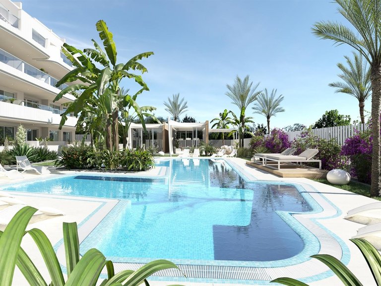 Apartment for Sale in Cabo Roig, Alicante 20