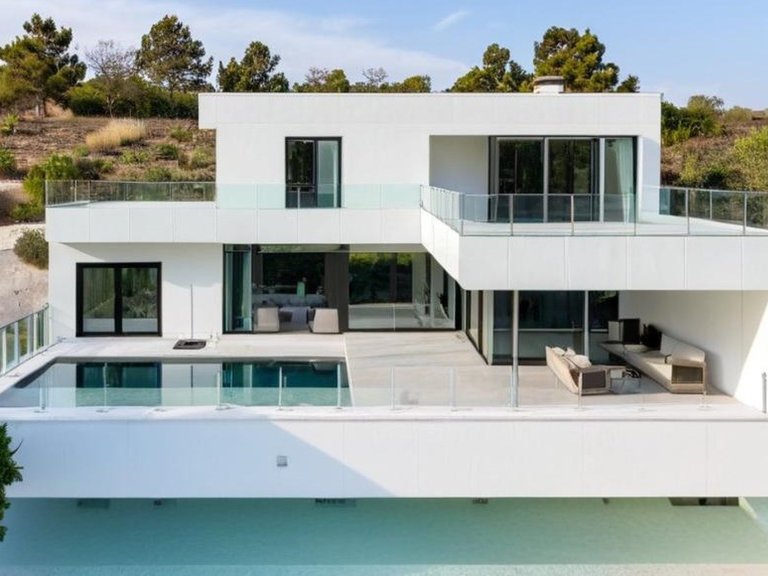 Villa for Sale in Pinoso, Alicante 1