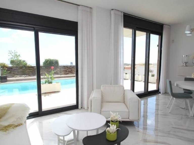 Villa for Sale in La Manga, Murcia 11